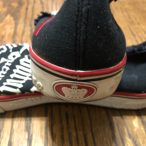 Cute Black White and Red Juicy Couture Slip On Sneakers - Picture 5 of 6